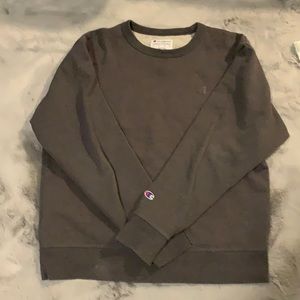 Men’s large champion crewneck, dark gray.